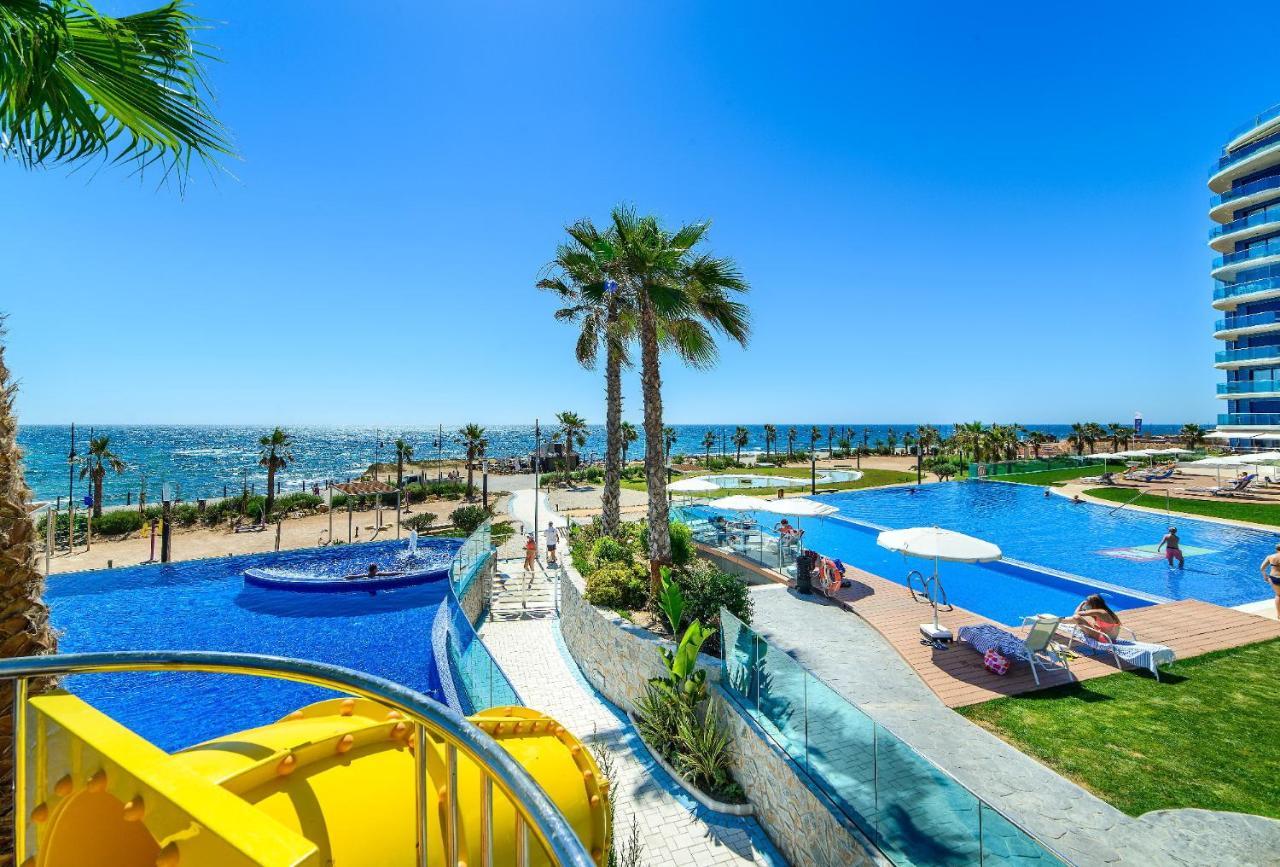 Apartamento En Sea Senses Freya Torrevieja Exterior photo
